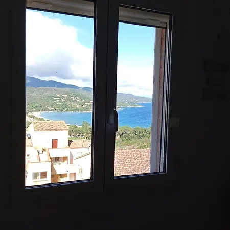 With Splendid Sea View, 2 Bedrooms, 2 Bathrooms Διαμέρισμα Favone